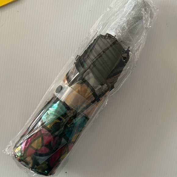 Hand-painted Stained Glass Inspired Automatic Clear Umbrella - Picture 8 of 8